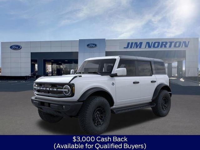 2026 Ford Bronco Outer Banks in Oxford White — front three-quarter view