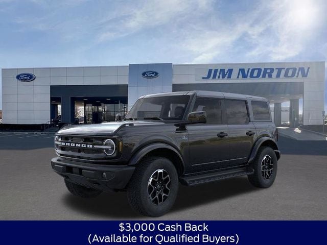 2026 Ford Bronco Outer Banks in Shadow Black — front three-quarter view