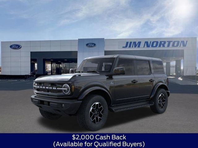 2026 Ford Bronco Outer Banks in Shadow Black — front three-quarter view