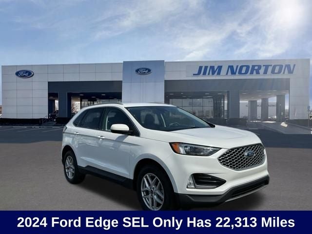2024 Ford Edge SEL in White Metallic — front three-quarter view