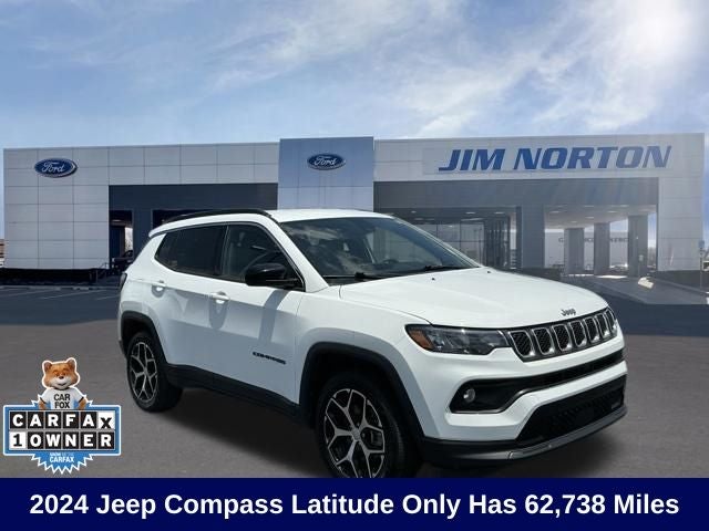 2024 Jeep Compass Latitude in Bright White Clearcoat — front three-quarter view