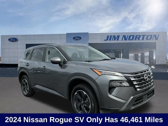 2024 Nissan Rogue SV in Gun Metallic — front three-quarter view